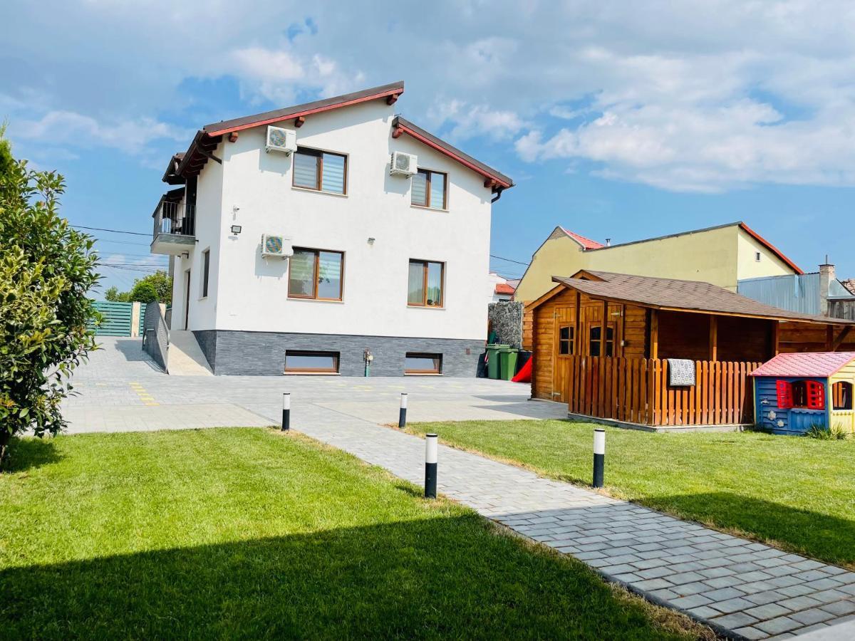 Casa Sorriso Hotel Turda Buitenkant foto