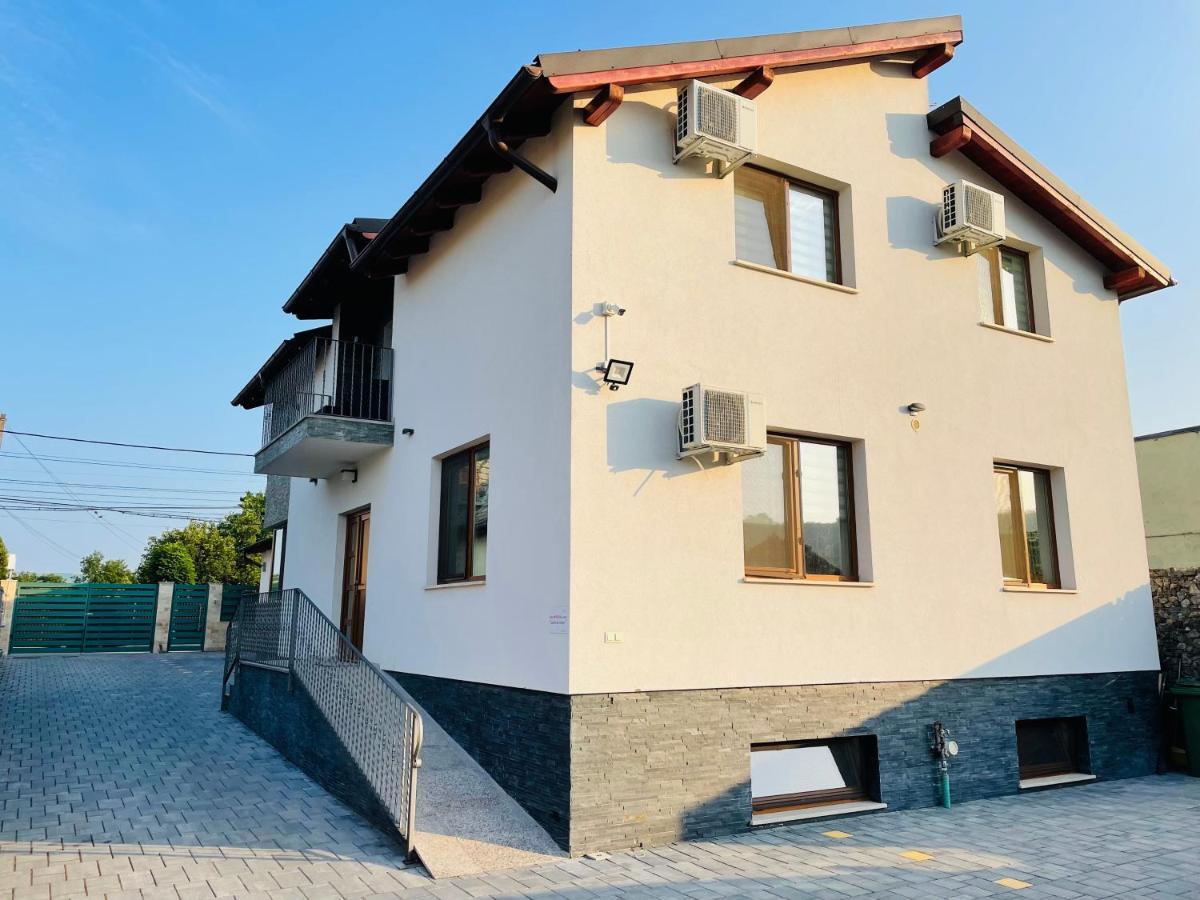 Casa Sorriso Hotel Turda Buitenkant foto