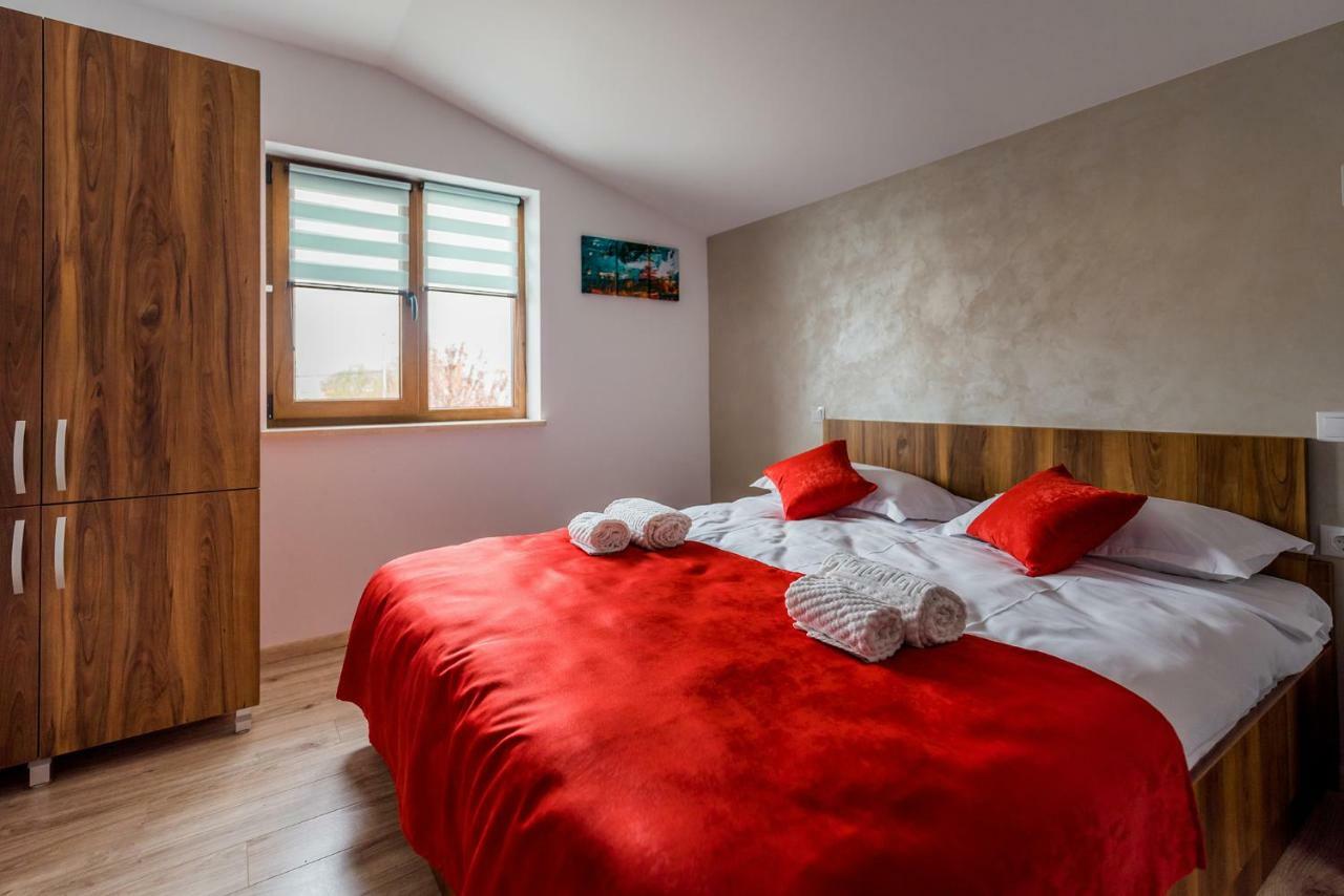 Casa Sorriso Hotel Turda Buitenkant foto